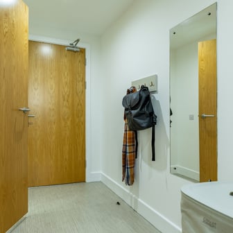 Classic En Suite - Image 4